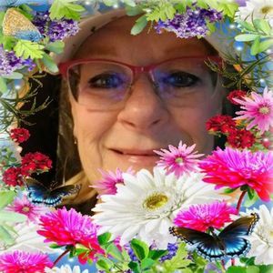 Meet your Posher, Rita